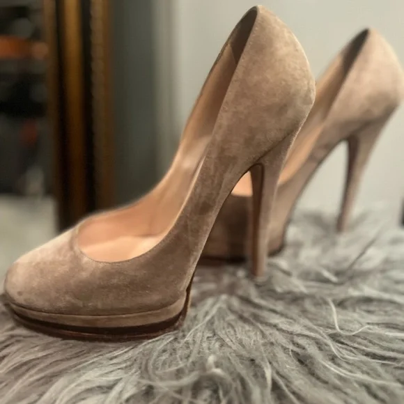Casadei Tan Suede Heels - Picture 3 of 3